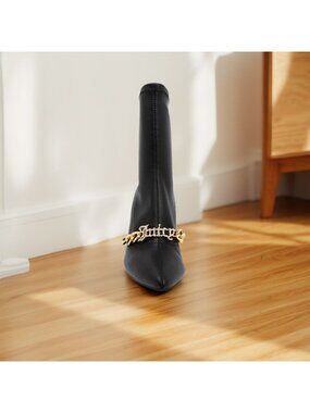 Juicy Couture Womens Pointed Toe Heel Ankle Booties Shoes Black Size 8 Defected